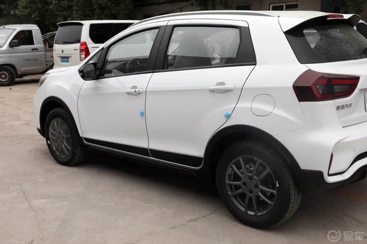 2024 Livan X3 Pro 1.5L Manual New Car gallery
