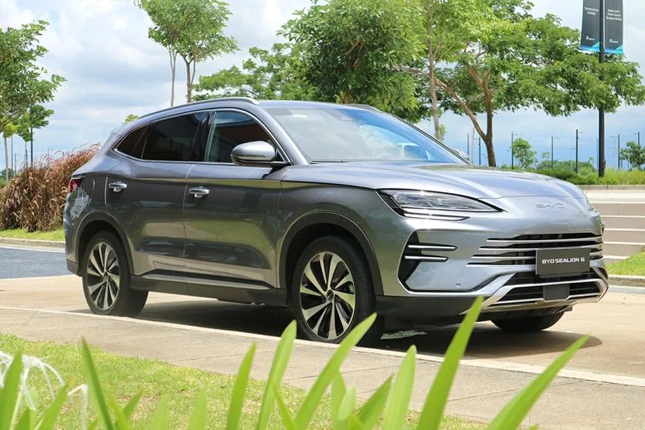 2026 BYD Sealion 06 DM-i 205 Pilot Pro PHEV SUV New Car gallery