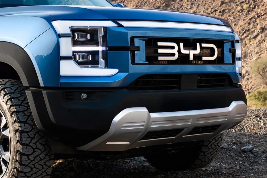 2026 BYD Shark 6 Low Trim PHEV Pickup New Car gallery
