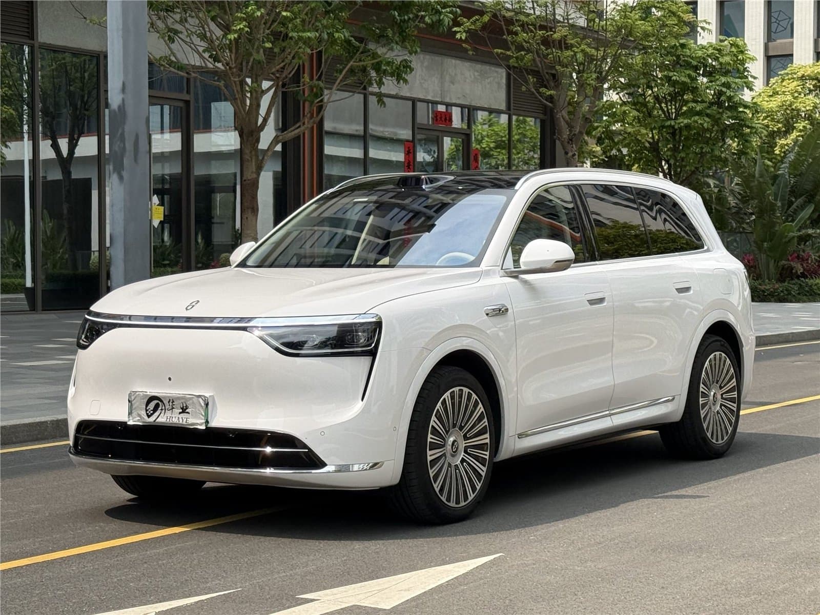 2025 Harmony Intelligent Mobility Alliance AITO M8 Max+ 53.4kWh 5 Used Car