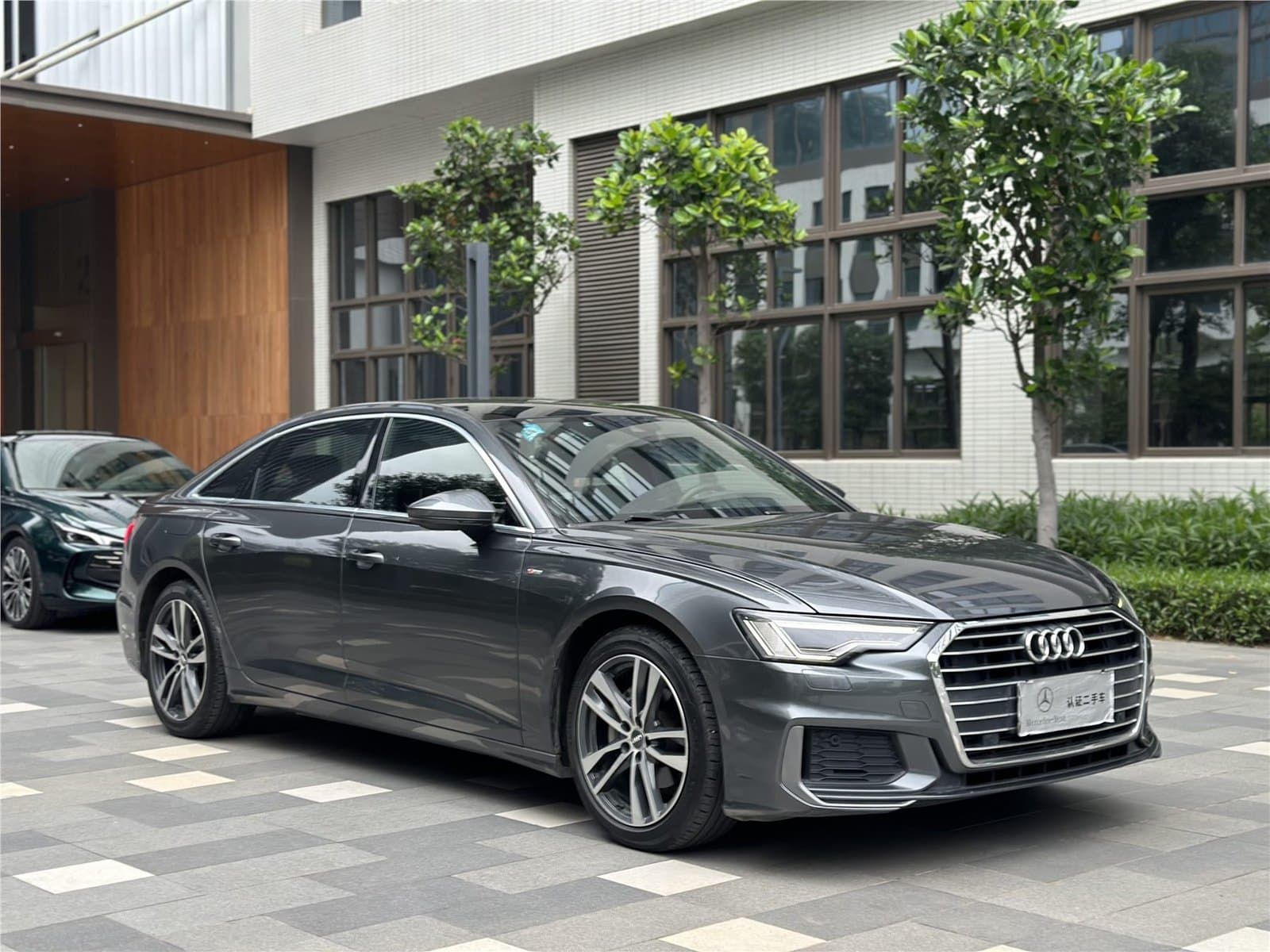 2019 Audi A6L 40TFSI Used Car gallery