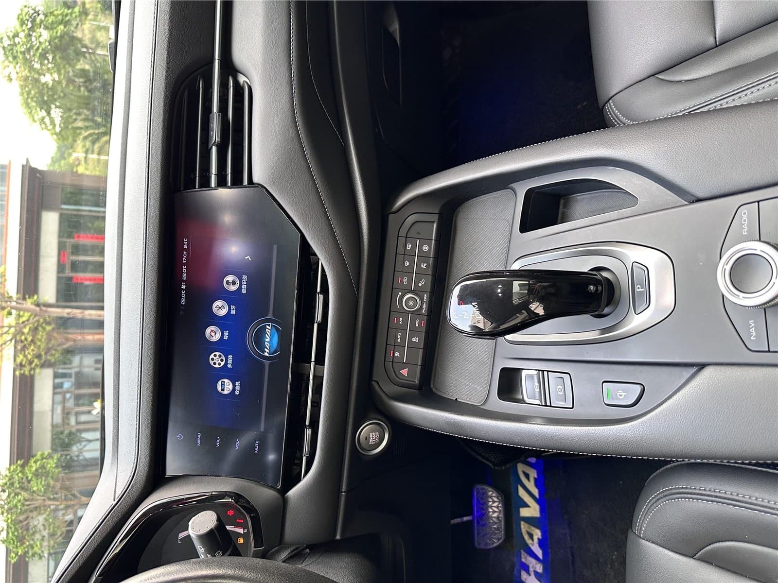 2019 Haval F7 2.0T 4WD i China VI Used Car gallery