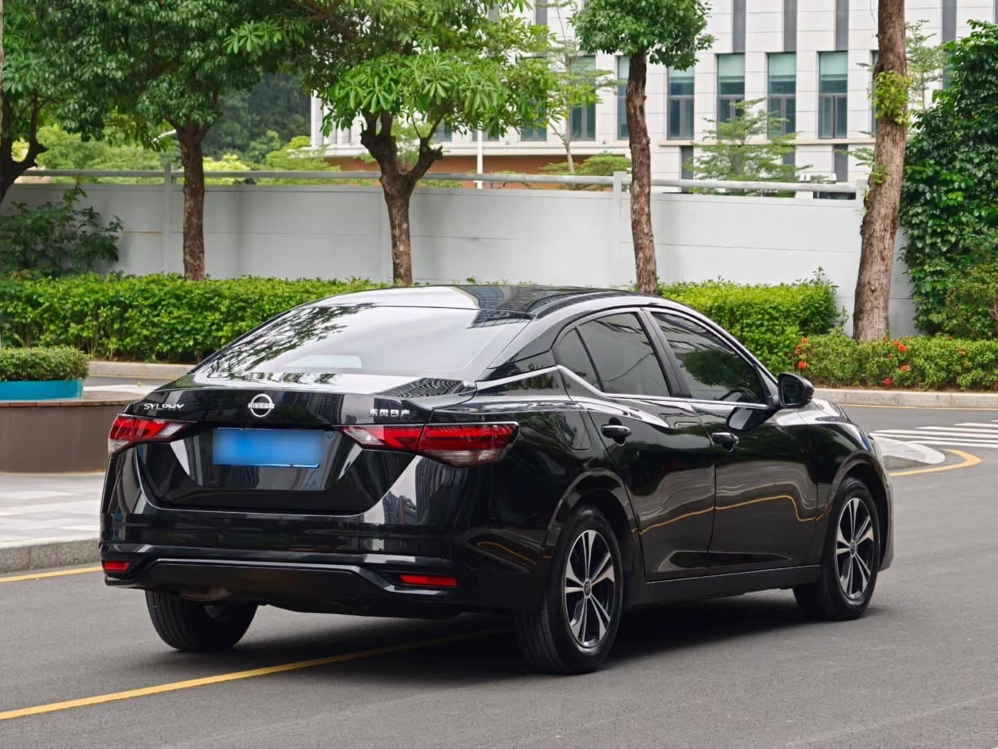 2023 Nissan Sylphy 1.6L CVT Enjoyment Edition Used Car gallery