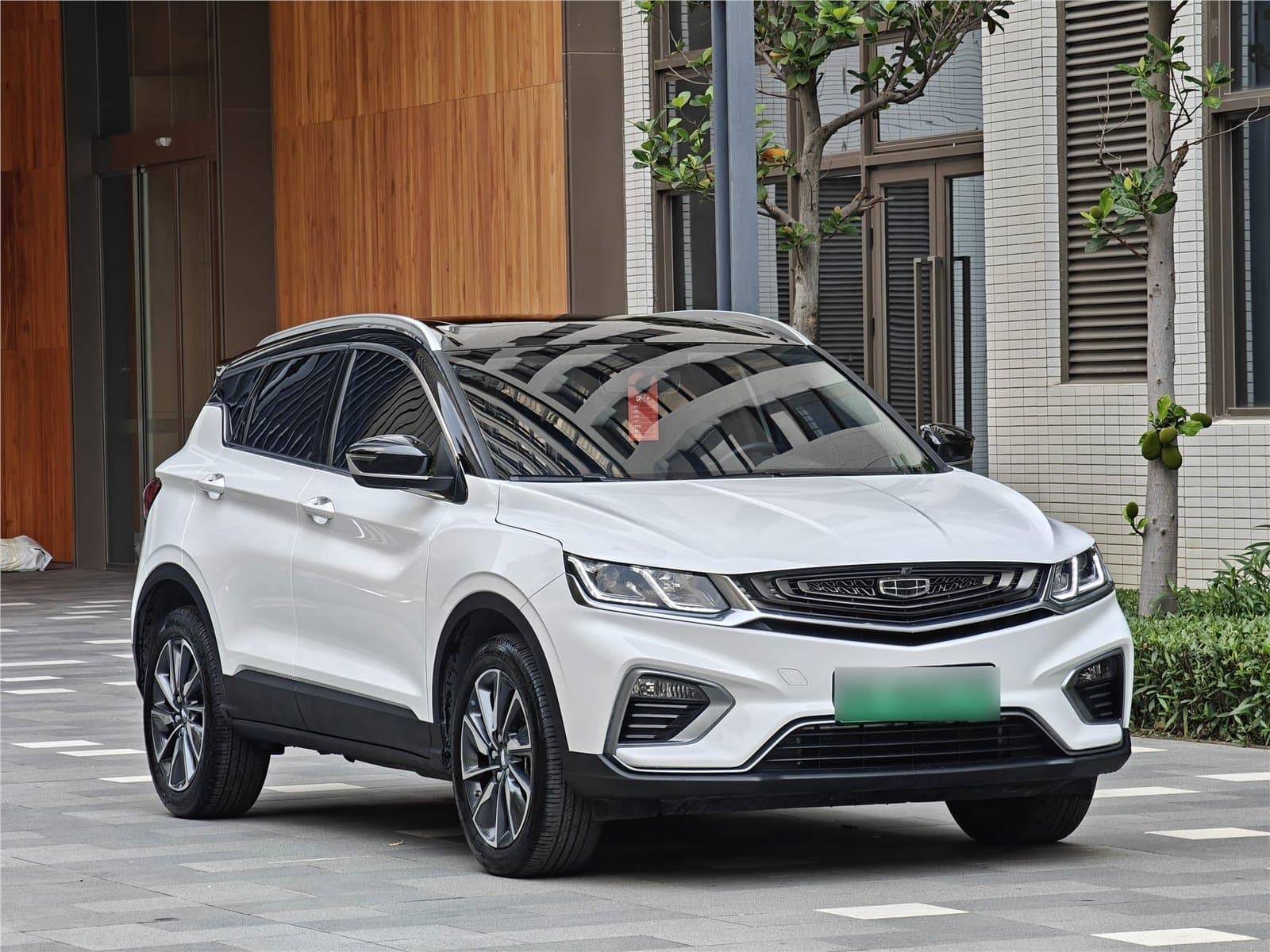 2020 Geely Coolray PHEV 1.5T ePro Super Used Car gallery