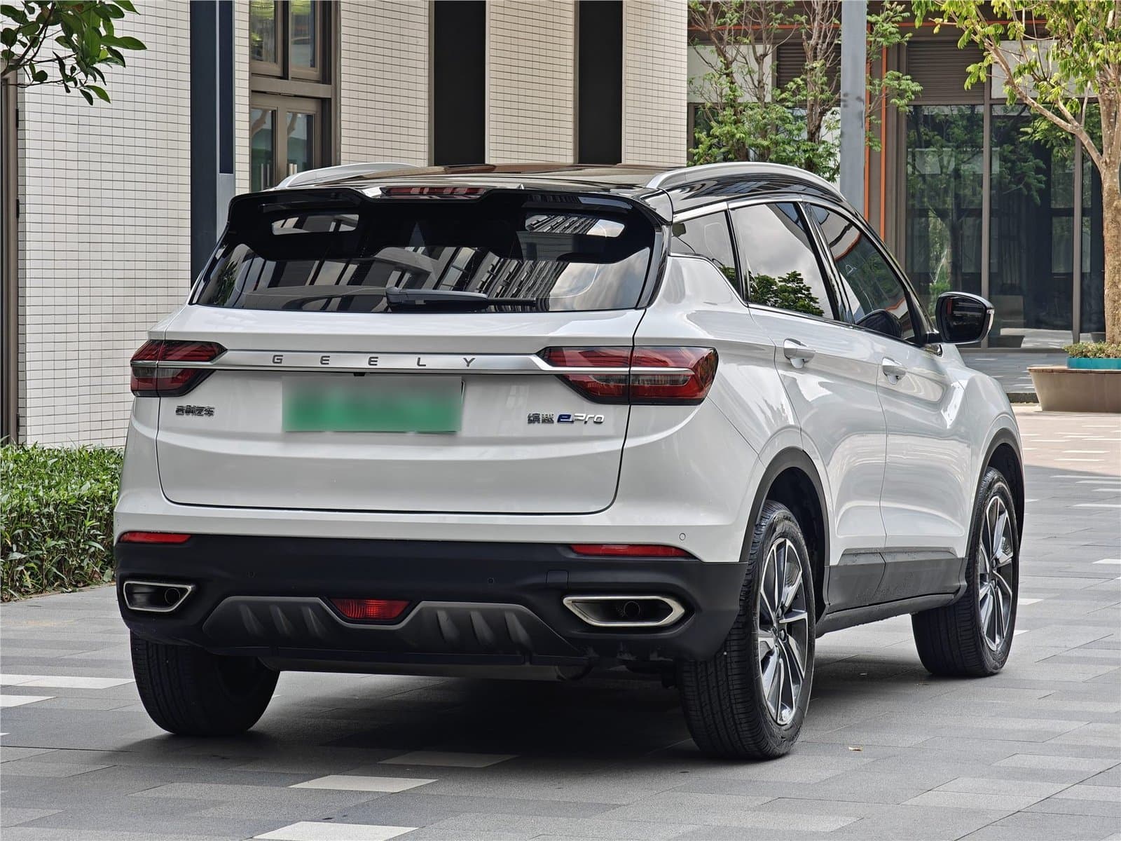 2020 Geely Coolray PHEV 1.5T ePro Super Used Car gallery