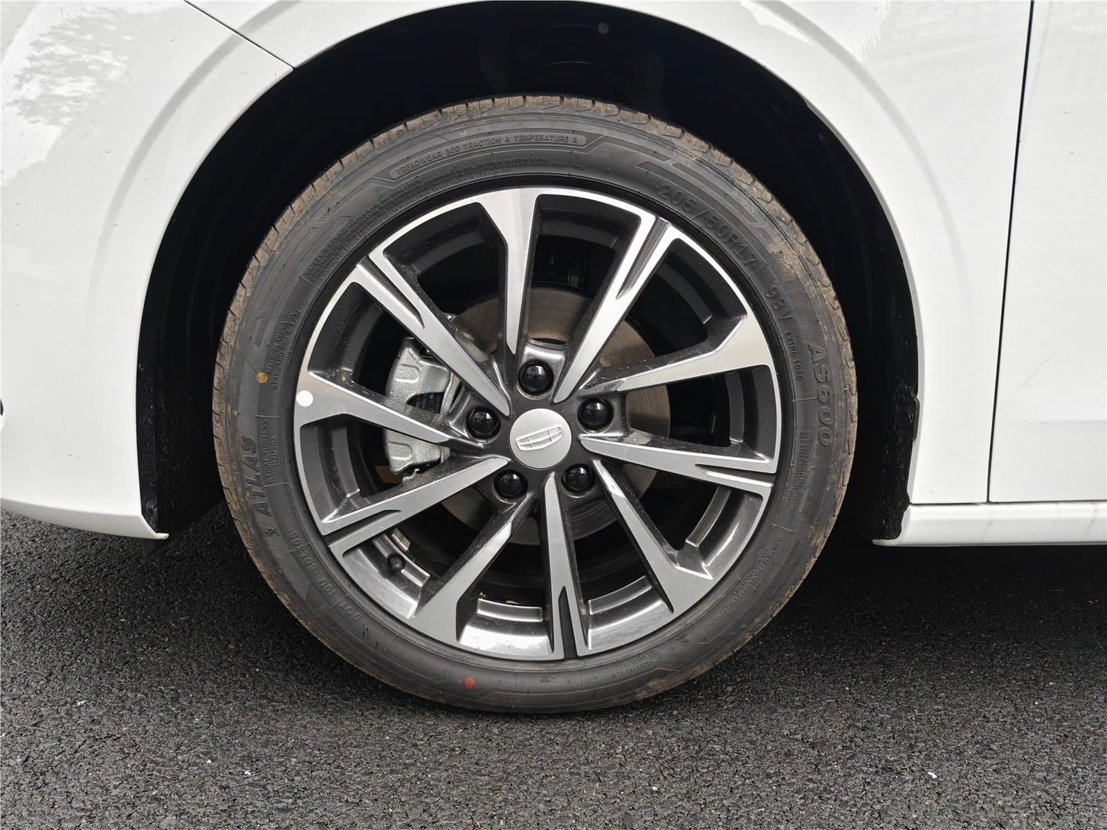 2026 Geely Emgrand 4 400 1.5L CVT Used Car gallery