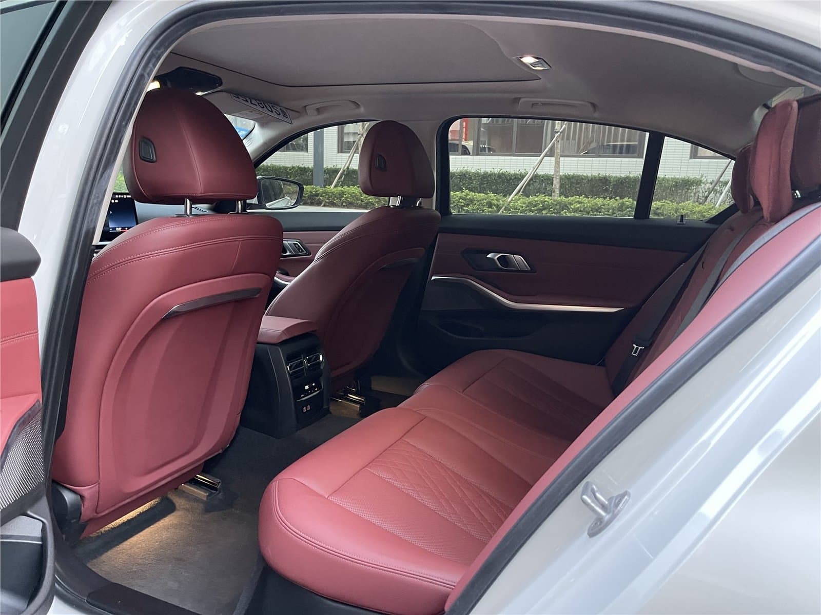 2023 BMW 3 Series 320Li M Used Car gallery