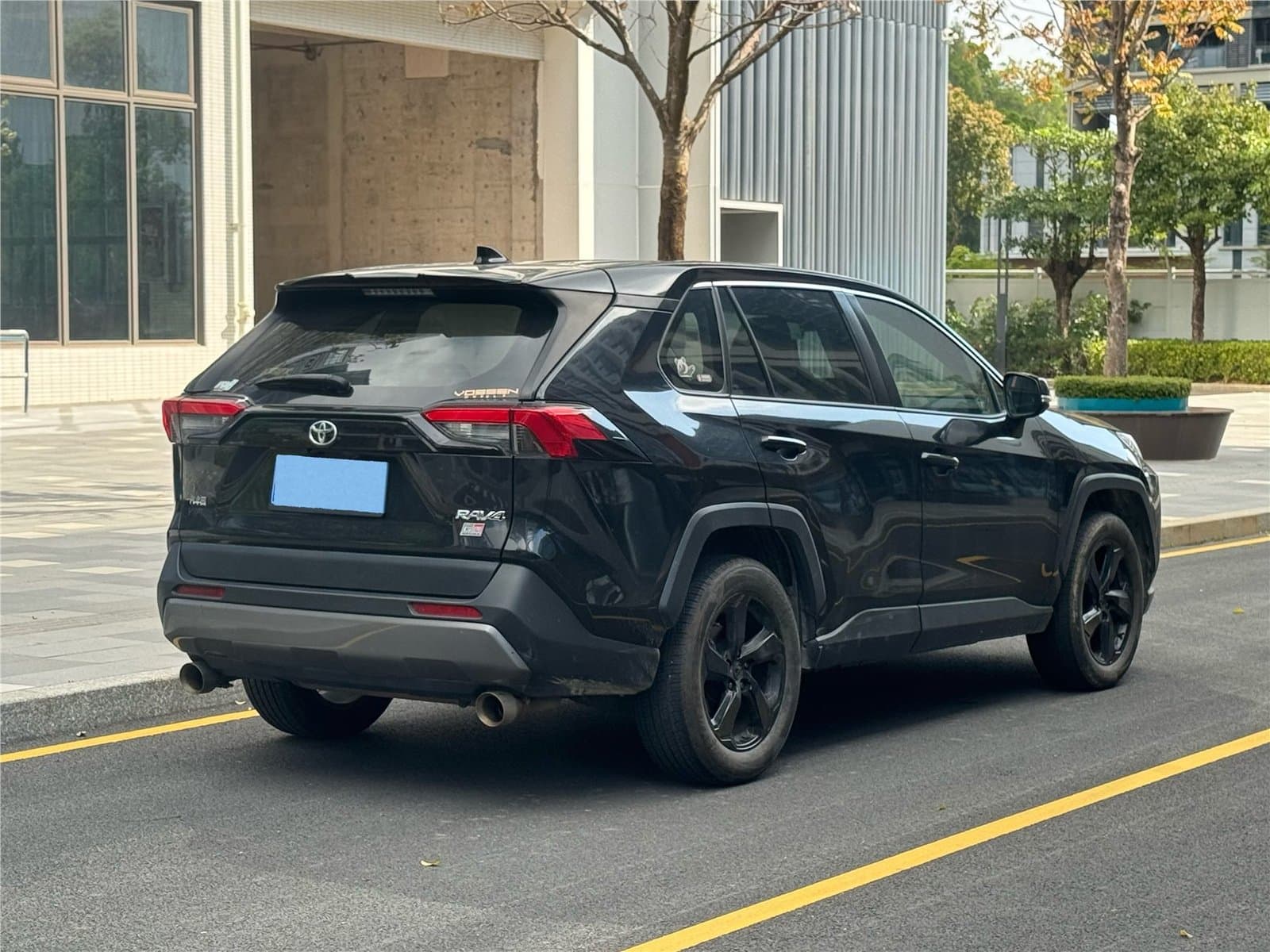 2020 Toyota RAV4 2.0L CVT2WD PLUS Used Car gallery