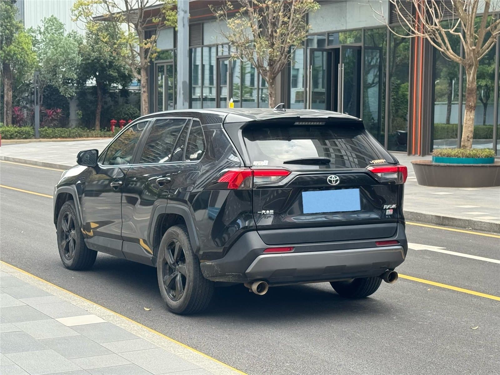 2020 Toyota RAV4 2.0L CVT2WD PLUS Used Car gallery