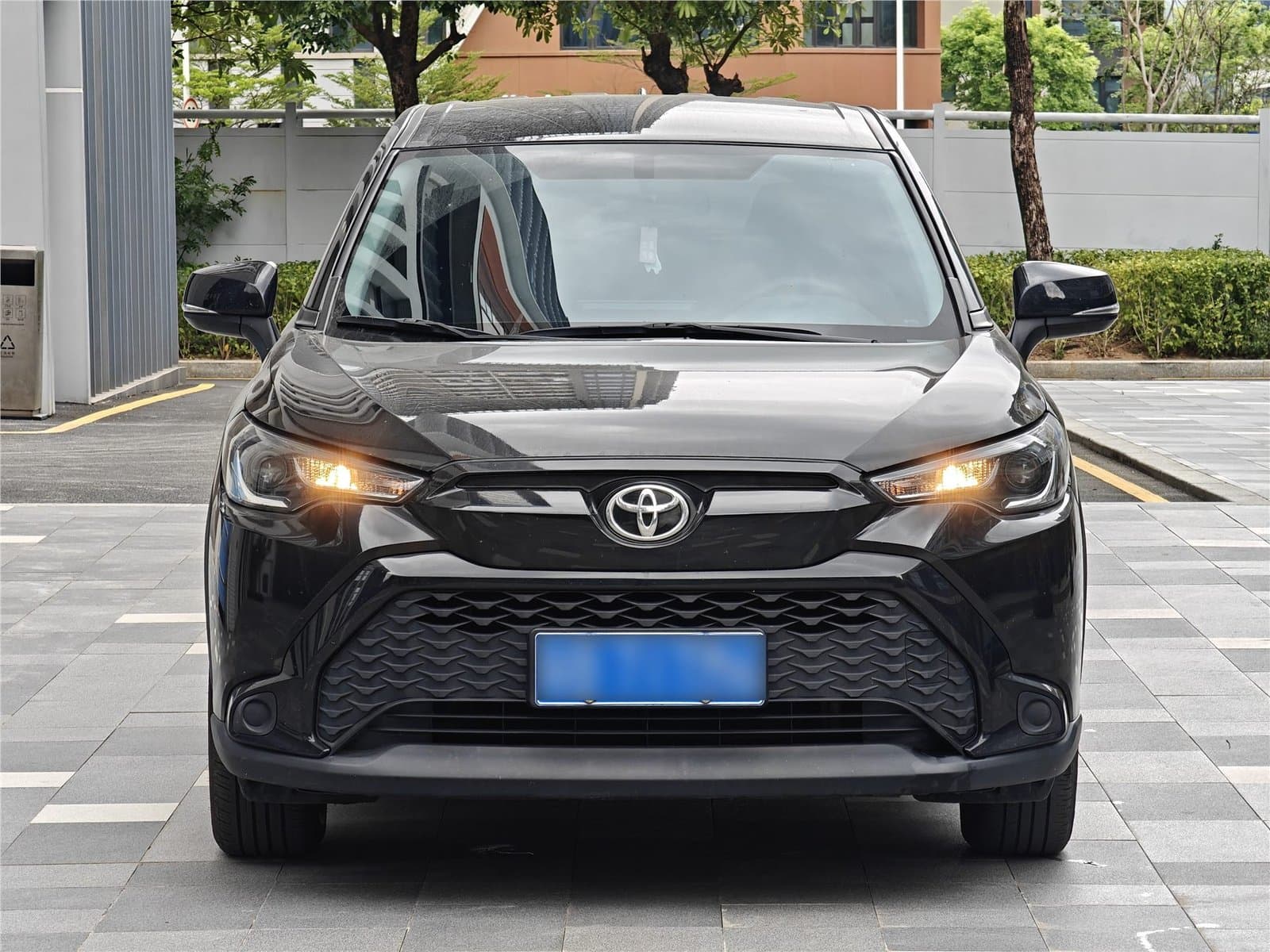2024 Toyota Frontlander 2.0L CVT Elite Edition Used Car gallery