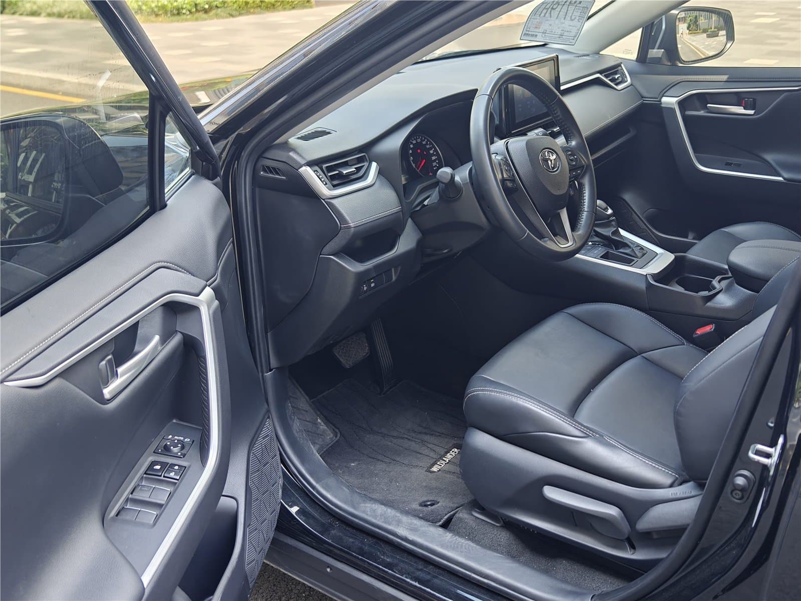 2022 Toyota Wildlander 2.0L CVT2WD Used Car gallery