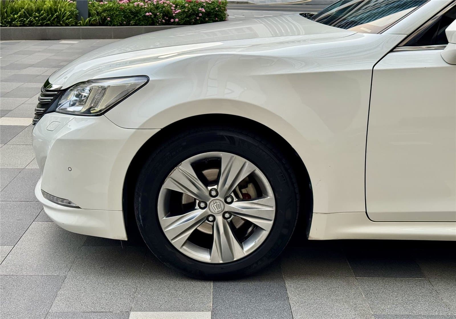 2015 Toyota Crown 2.0T Used Car gallery