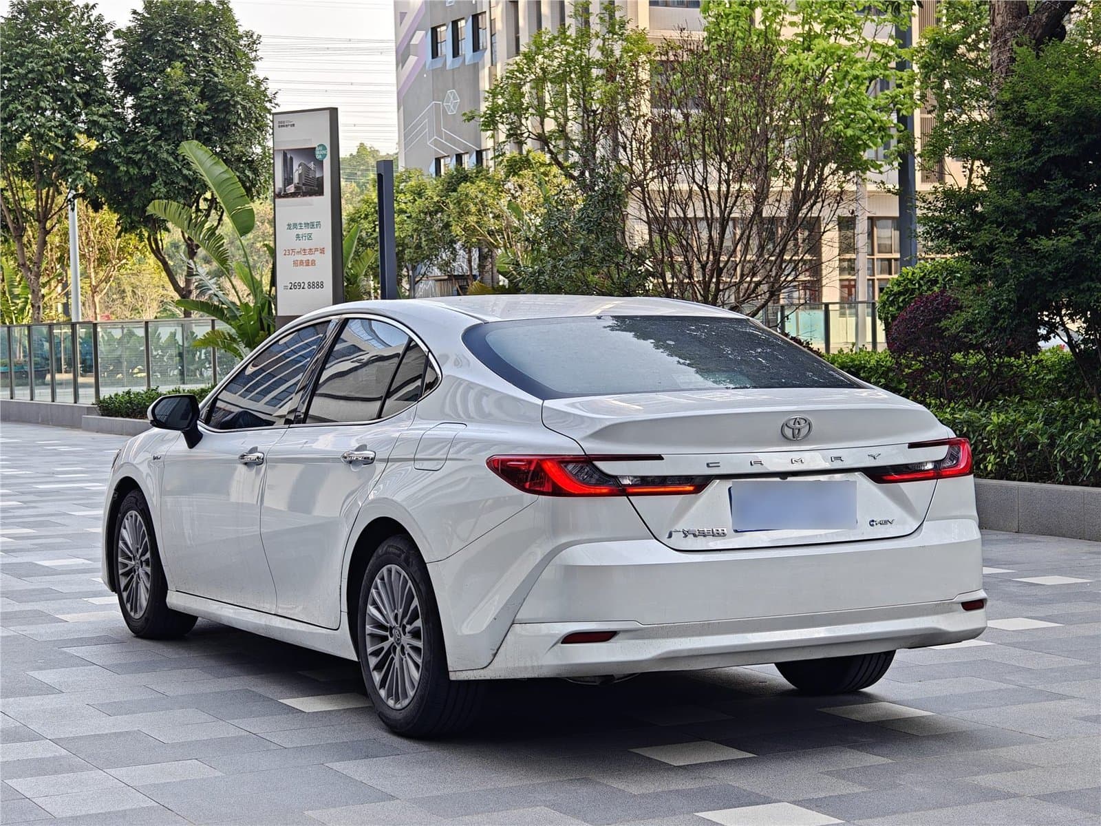 2024 Toyota Camry 2.0HGVP Luxury Edition Used Car gallery