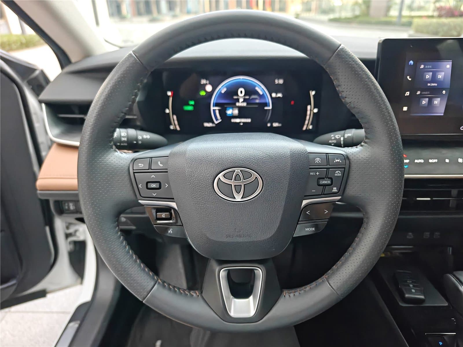2024 Toyota Camry 2.0HGVP Luxury Edition Used Car gallery