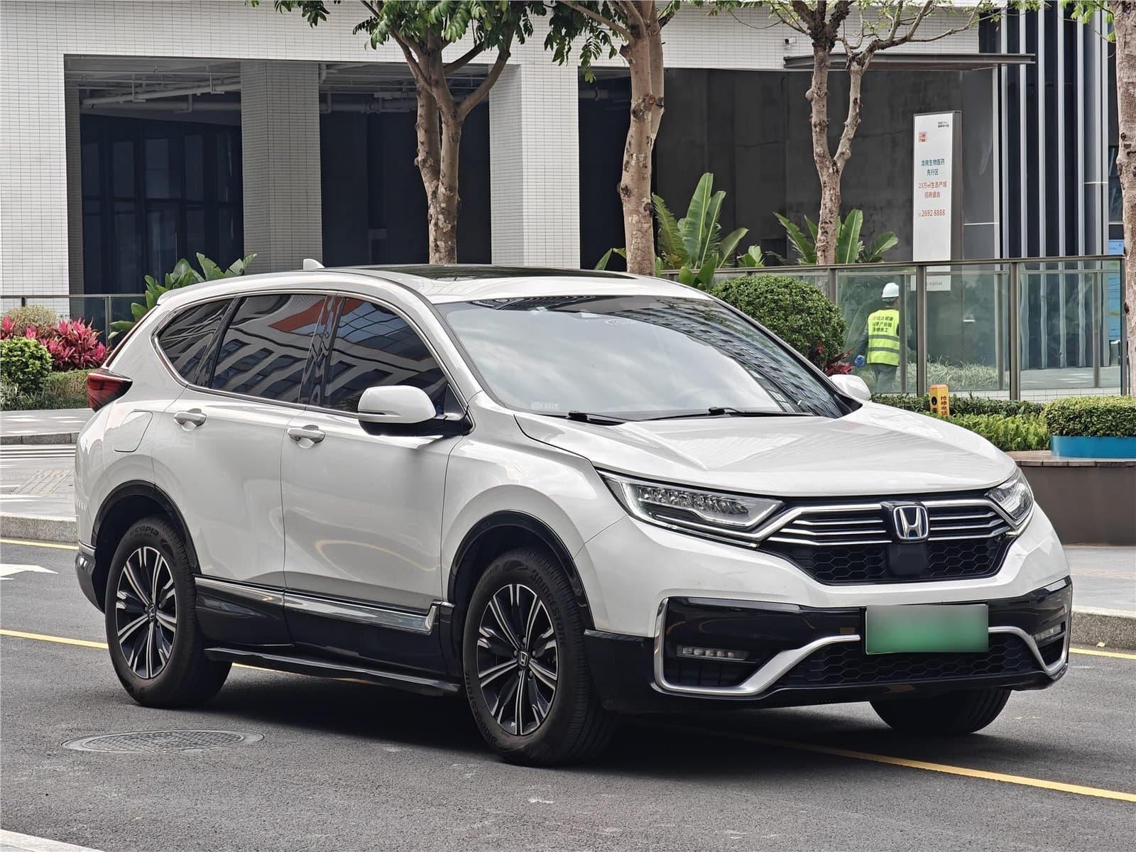 2021 Honda CR-V e:PHEV e+ 2.0L Used Car gallery