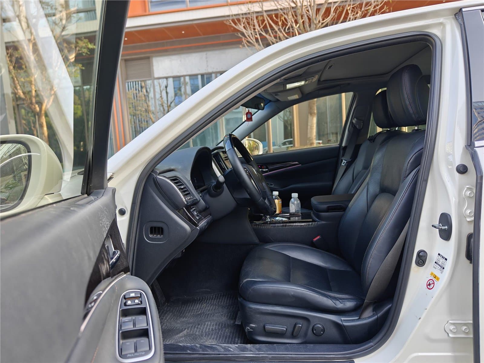 2015 Toyota Crown 2.0T Used Car gallery