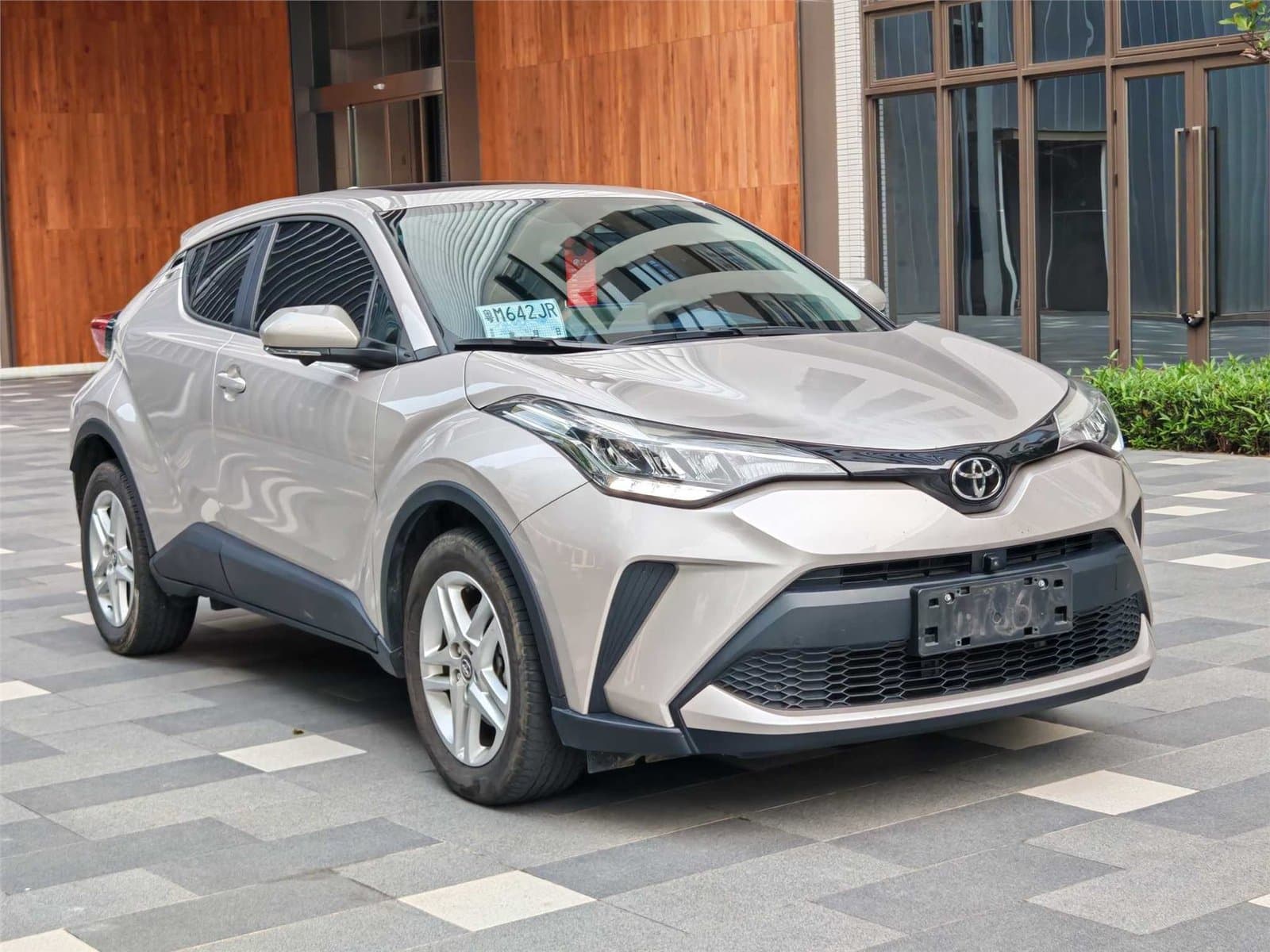 2022 Toyota C-HR 2.0L Comfort Edition Used Car gallery