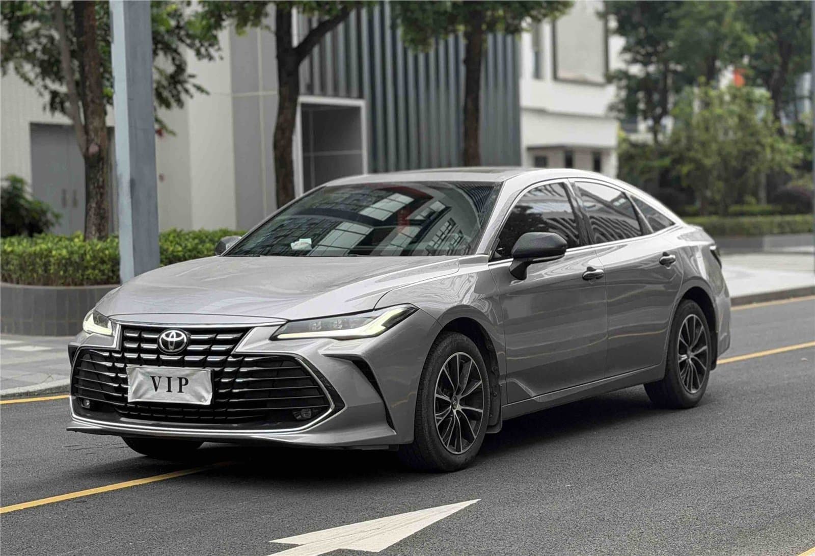 2023 Toyota Avalon 2.0L Luxury Edition Used Car
