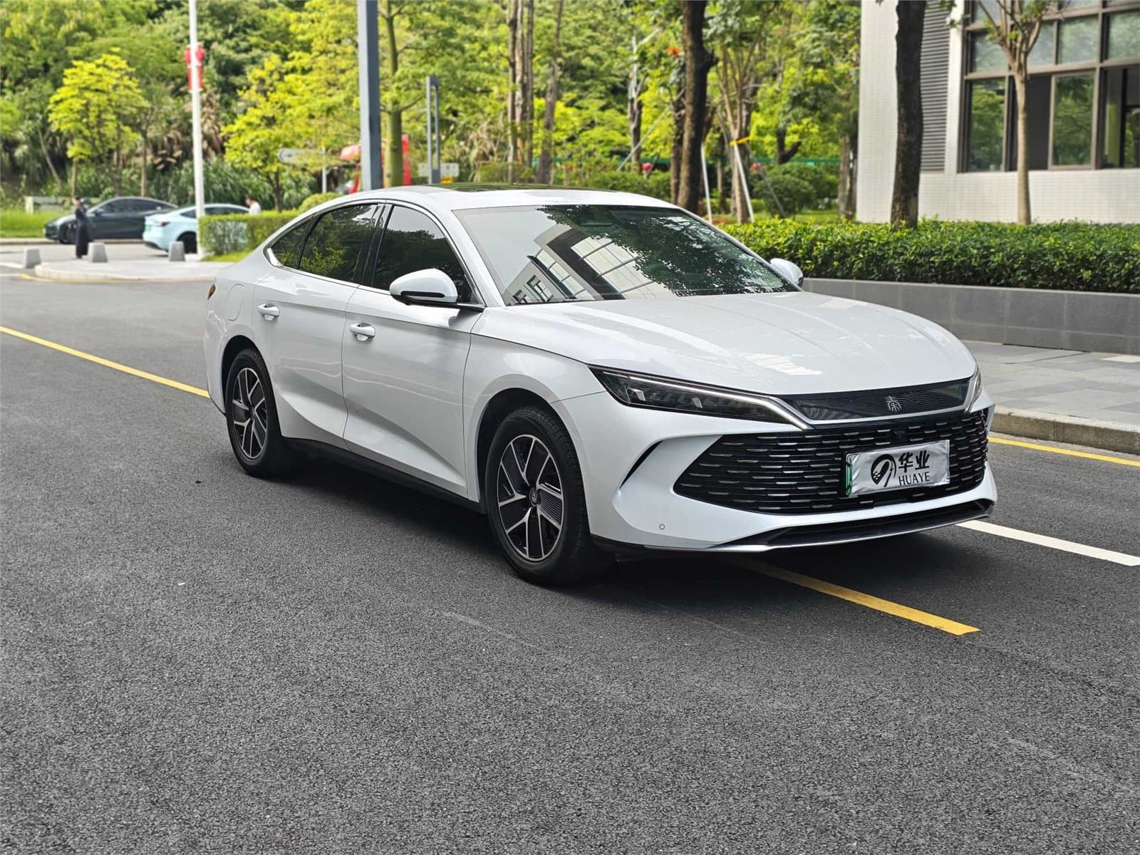 2024 BYD Qin L DM-i 80KM Used Car gallery