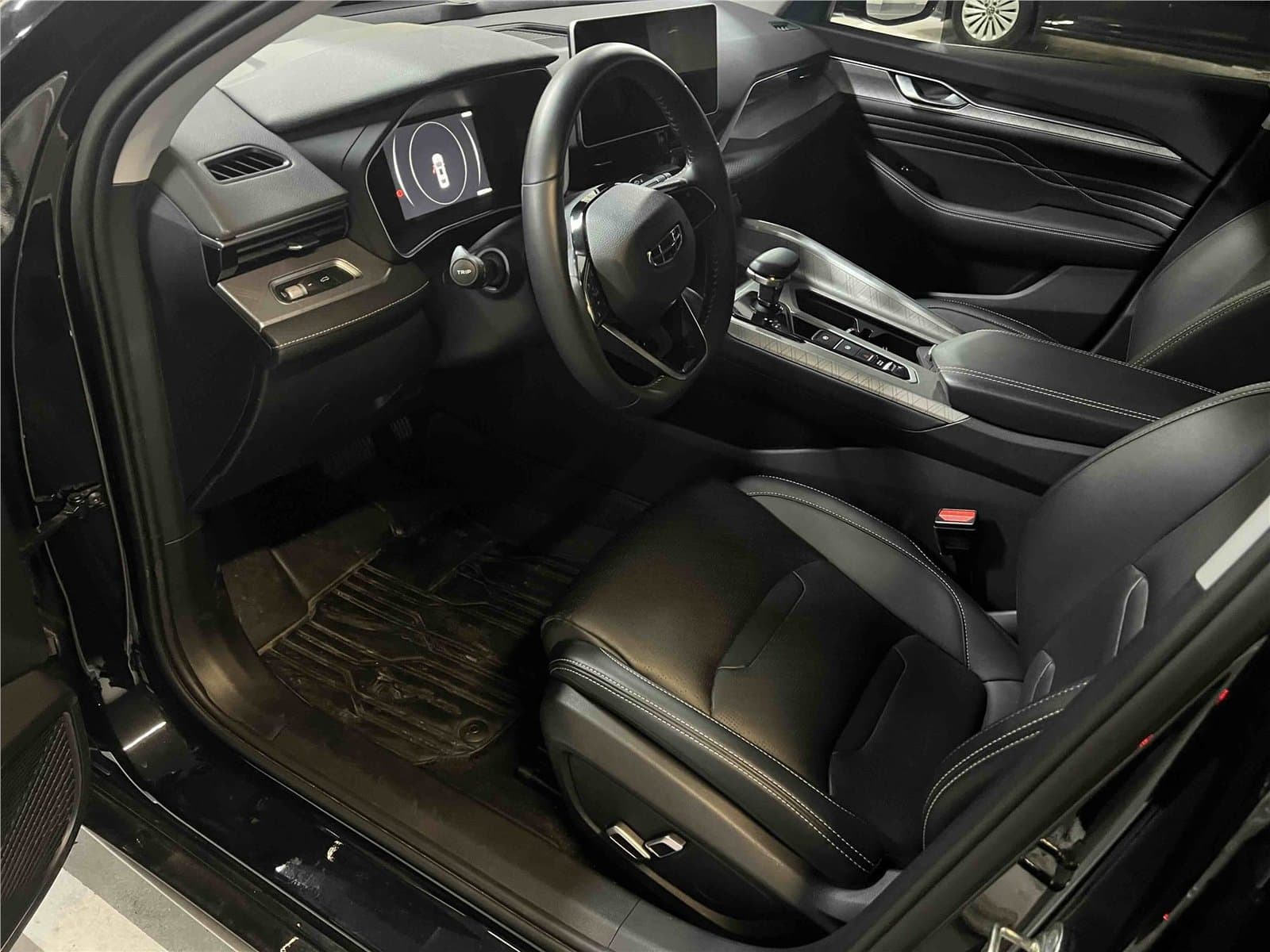 2023 Geely Preface 2.0TD Used Car gallery