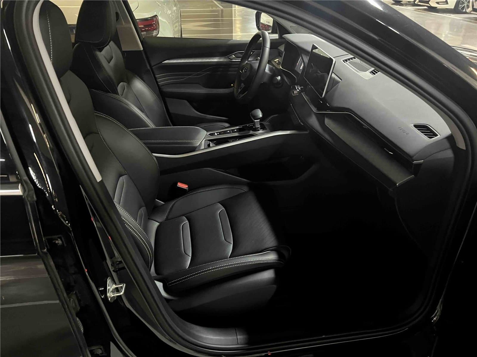 2023 Geely Preface 2.0TD Used Car gallery