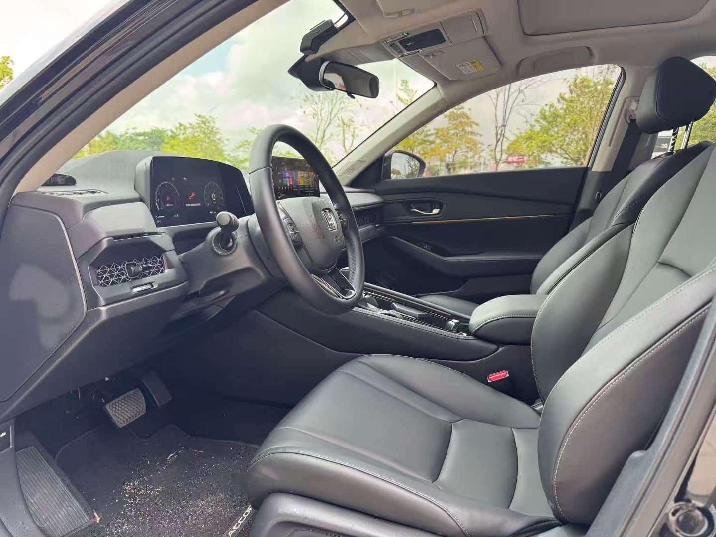 2025 Honda Accord 260TURBO Luxury Edition Used Car gallery