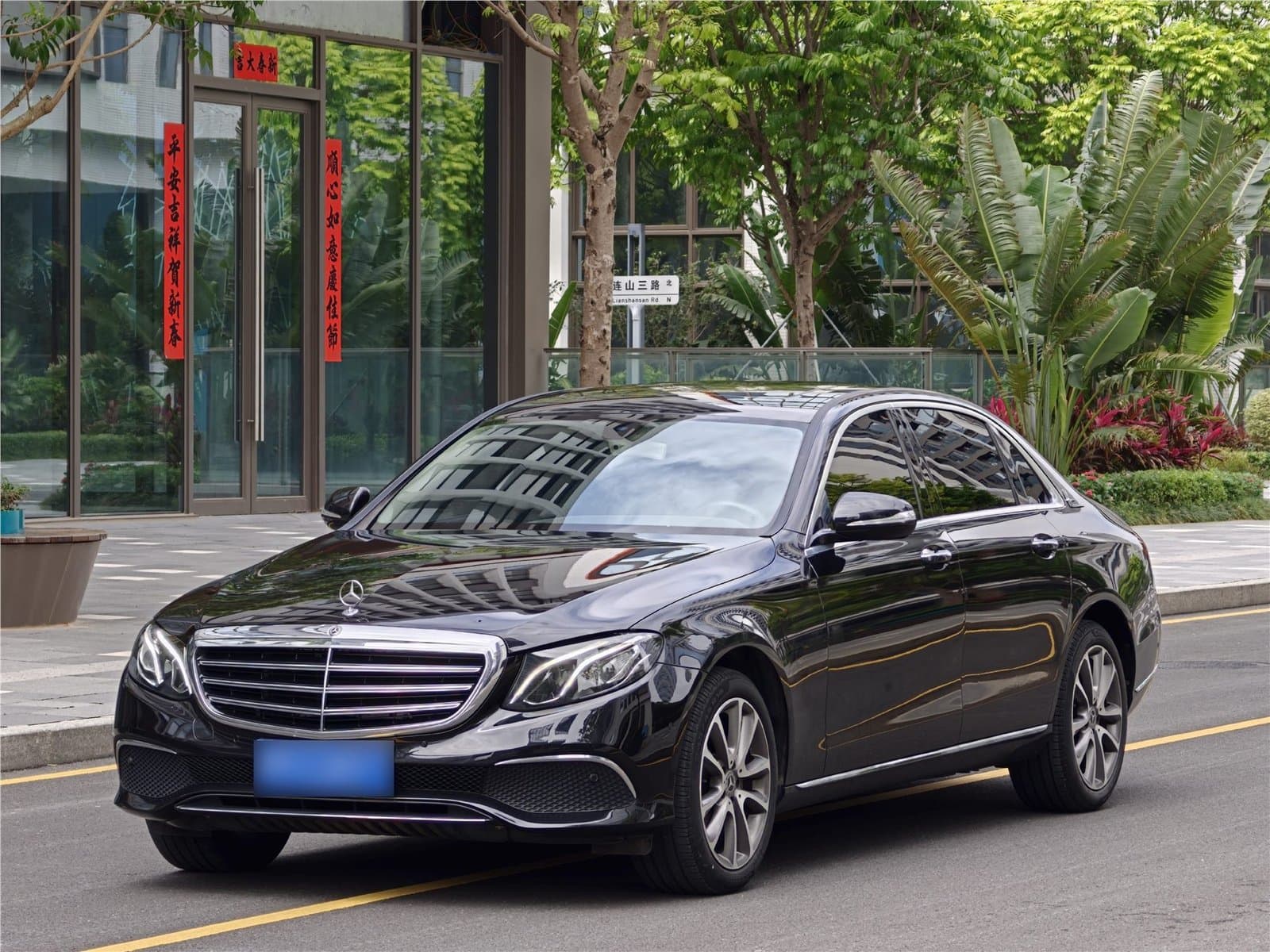 2018 Mercedes-Benz E-Class Facelift E 200 L Used Car