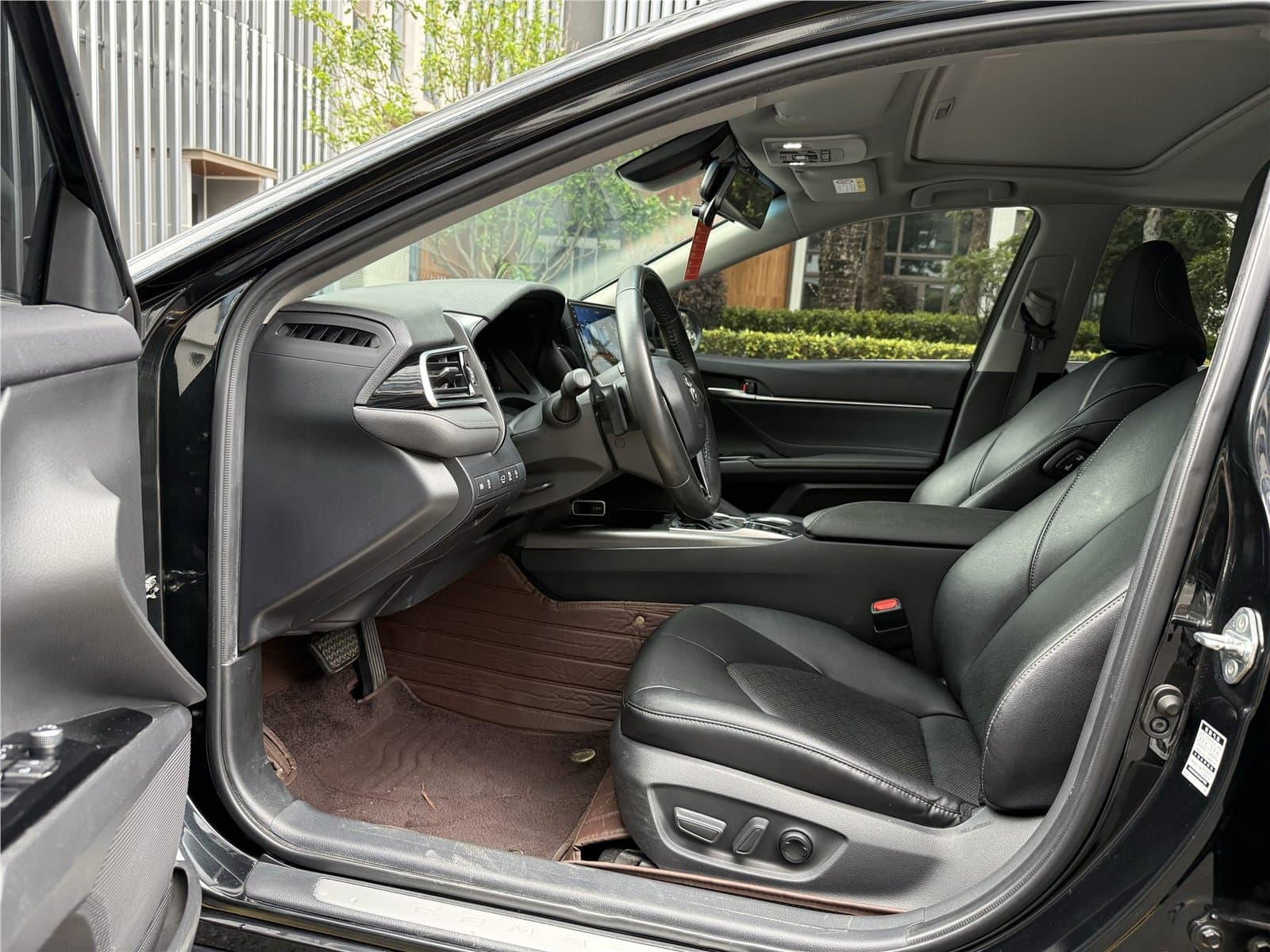 2021 Toyota Camry 2.5S Used Car gallery