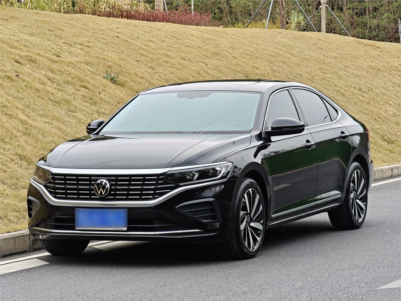 2025 Volkswagen Passat 330TSI Elite Edition Used Car