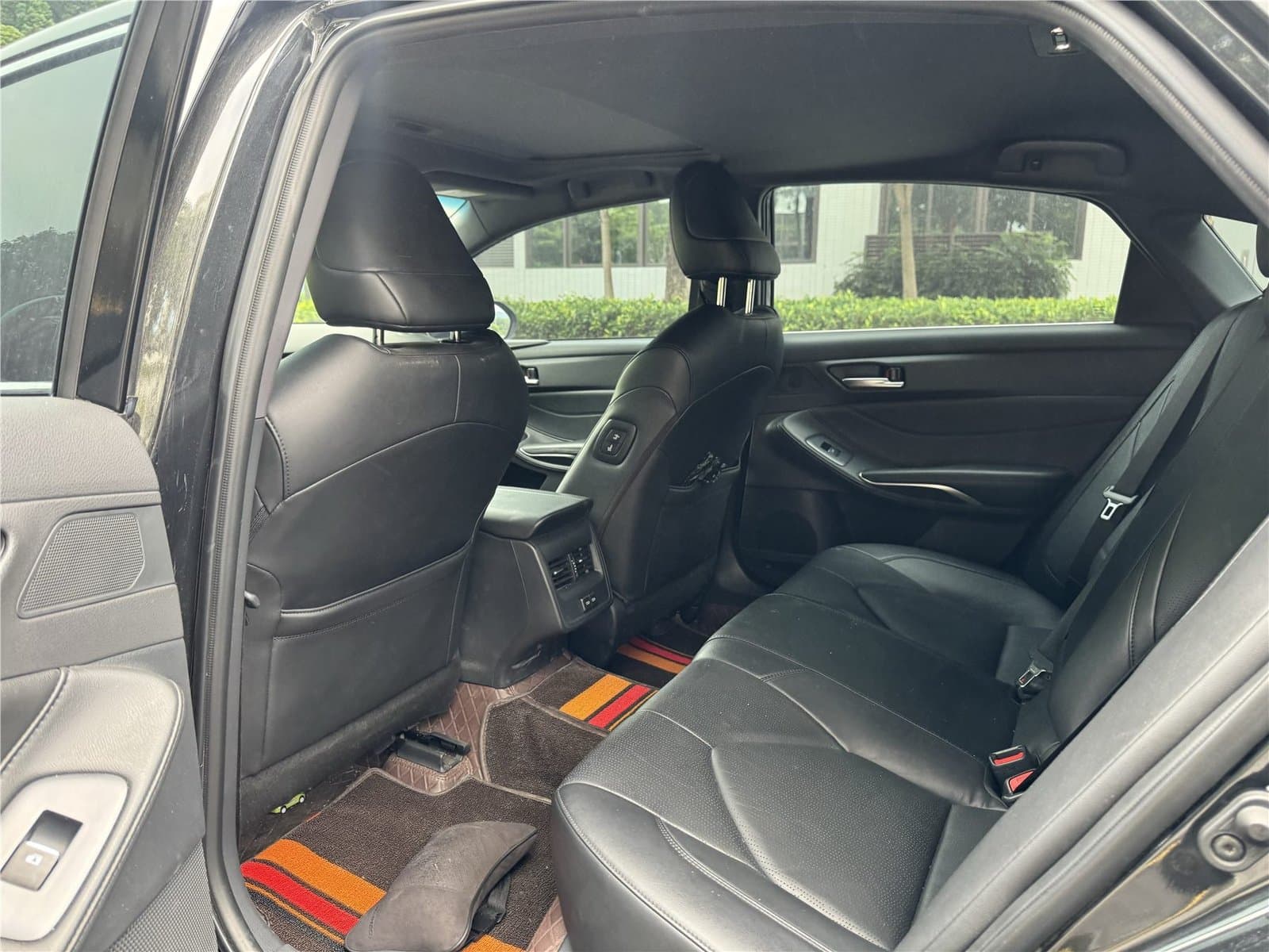 2023 Toyota Avalon 2.5L Luxury Edition Used Car gallery