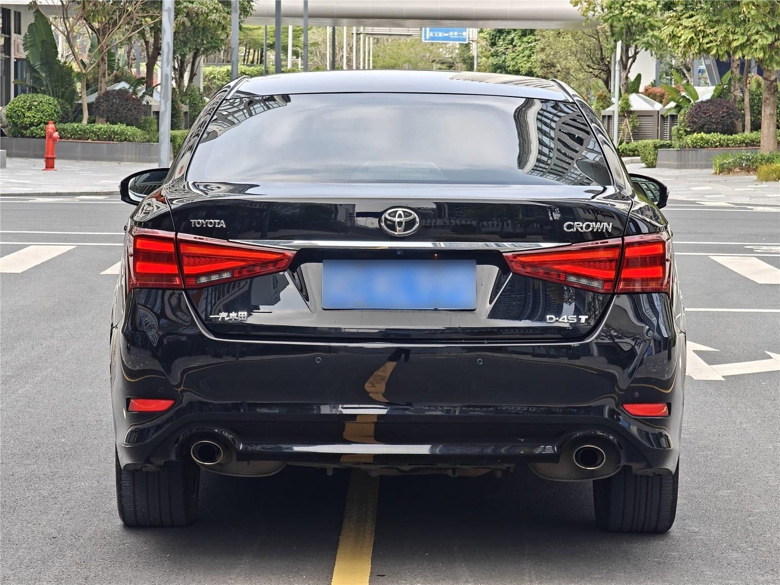 2018 Toyota Crown 2.0T Used Car gallery