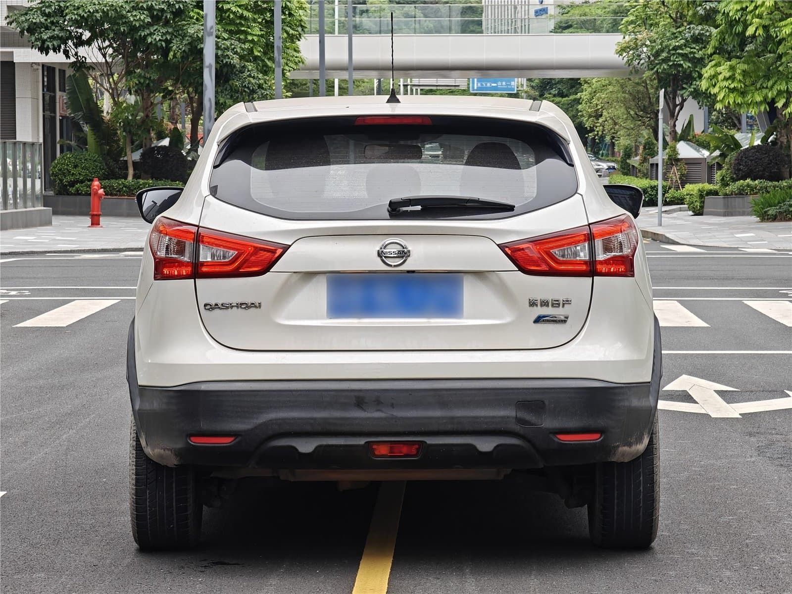 2017 Nissan Qashqai 2.0L CVT Elite Edition Used Car gallery