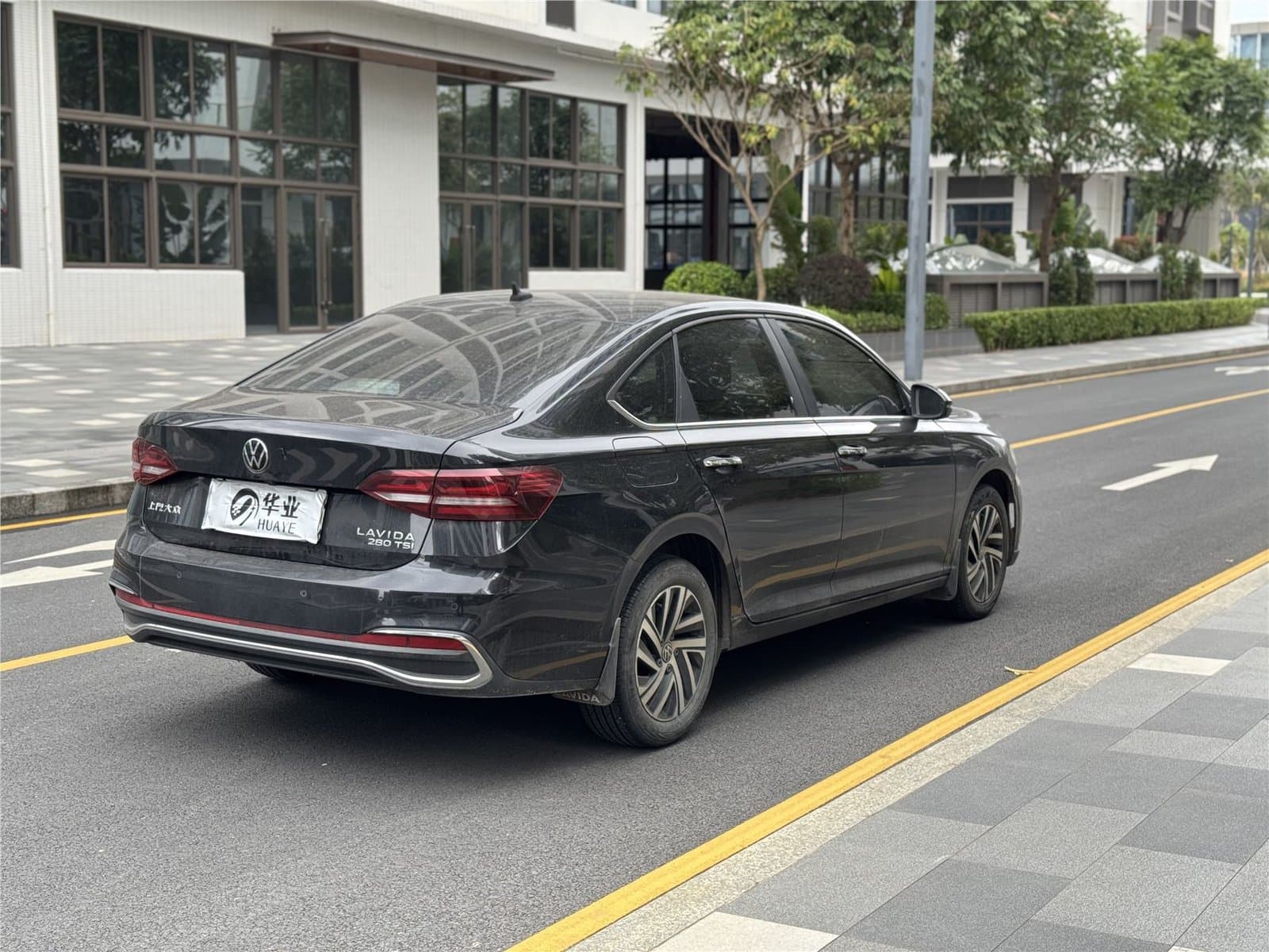 2023 Volkswagen Lavida 280TSI DSG Used Car gallery