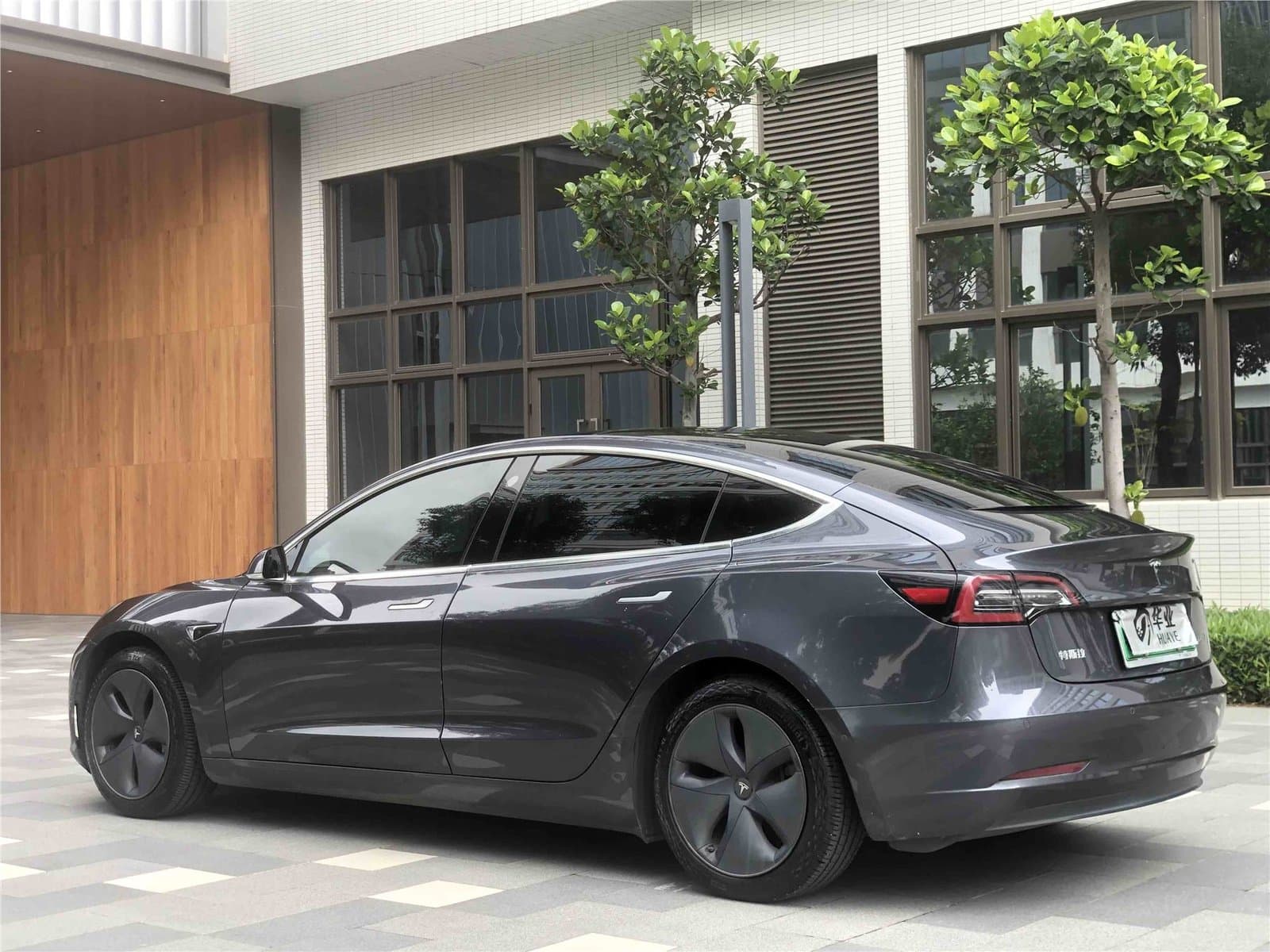 2019 Tesla Model 3 Used Car gallery