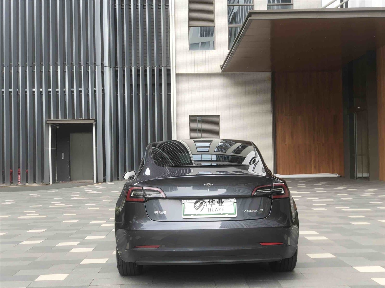 2019 Tesla Model 3 Used Car gallery
