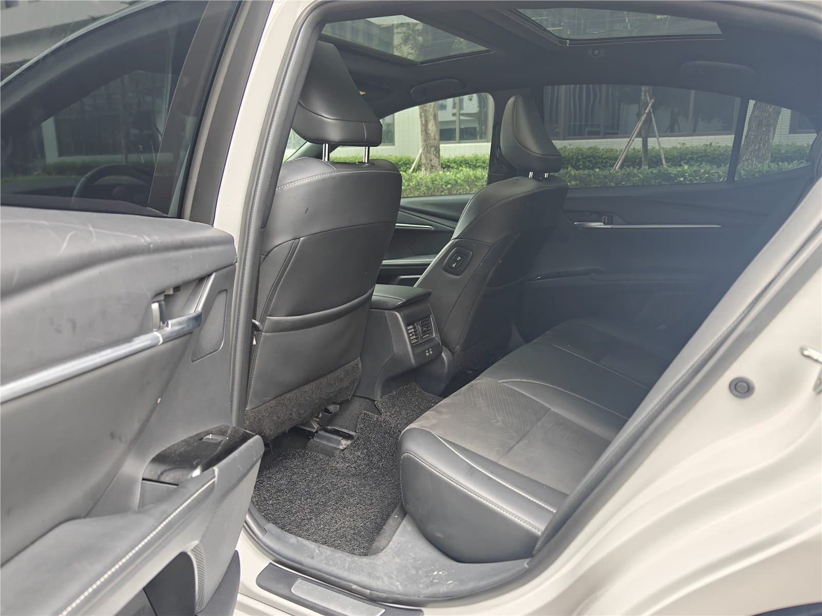 2024 Toyota Camry 2.0S Used Car gallery