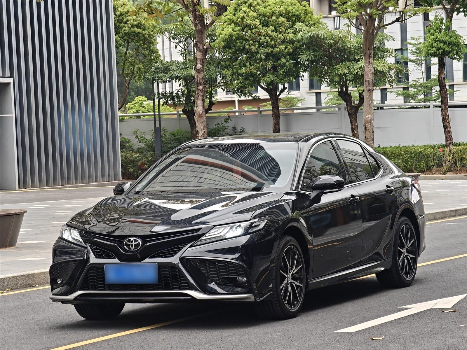 2023 Toyota Camry 2.0S Used Car