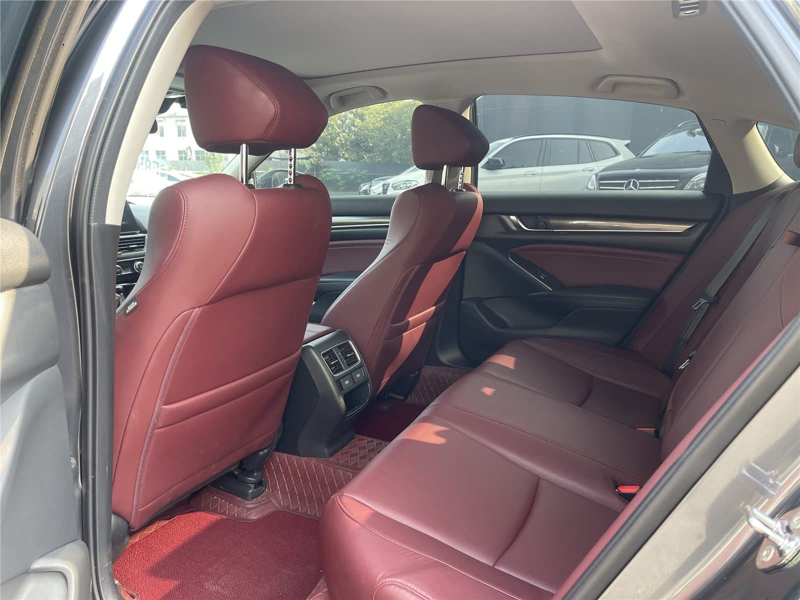 2022 Honda Accord 260TURBO Premium Edition Used Car gallery