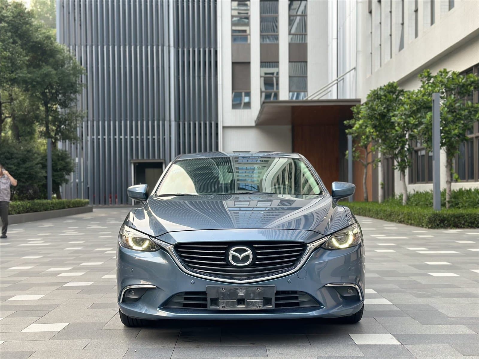 2017 Mazda Atenza 2.0L Luxury Edition Used Car gallery