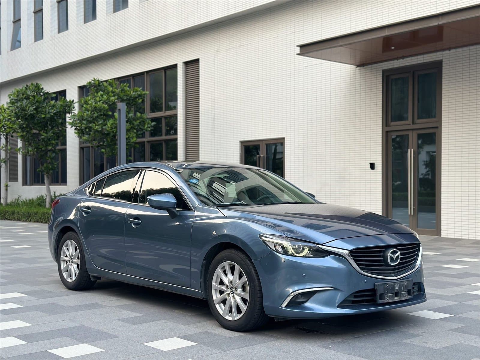 2017 Mazda Atenza 2.0L Luxury Edition Used Car gallery