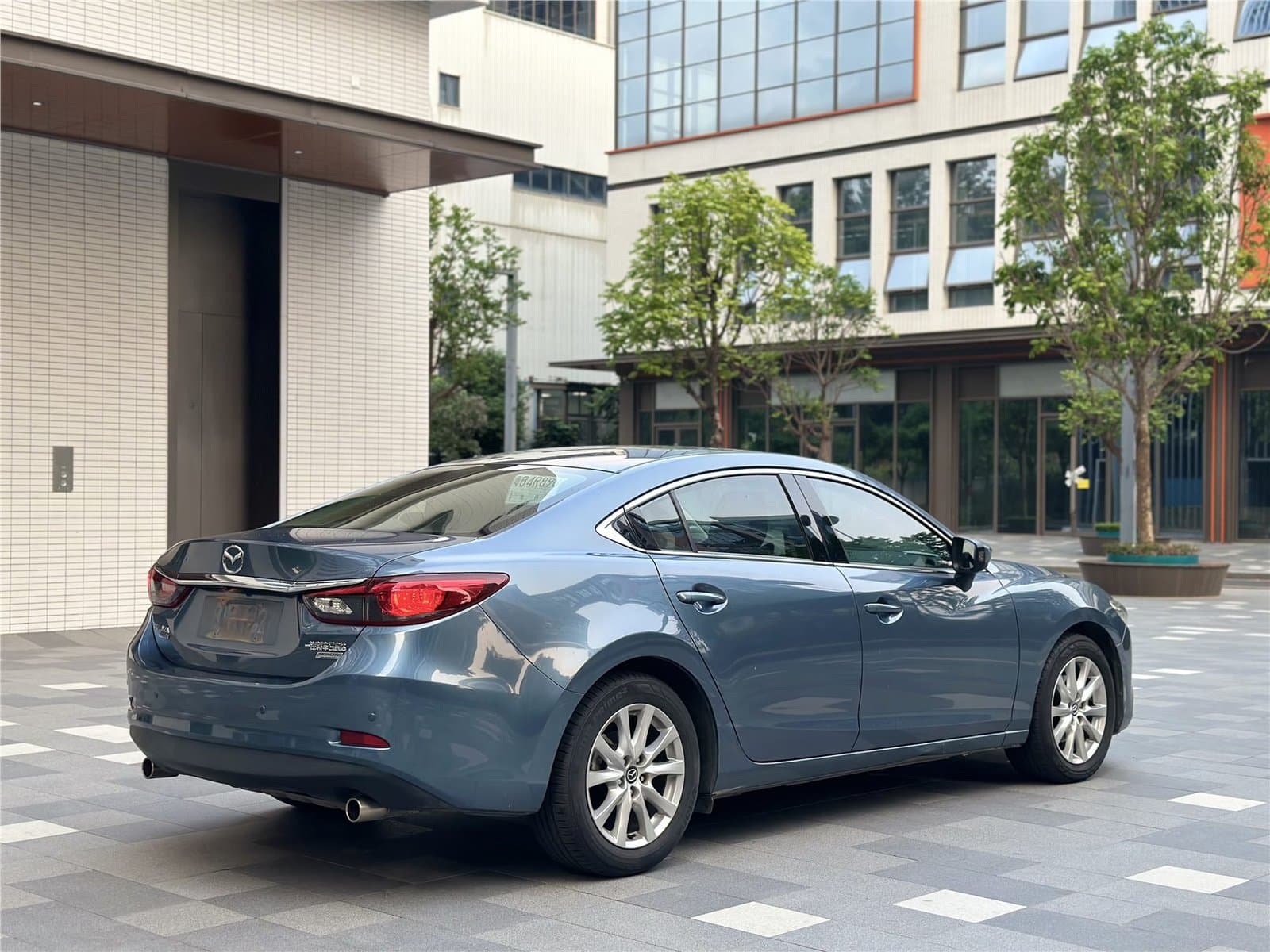 2017 Mazda Atenza 2.0L Luxury Edition Used Car gallery