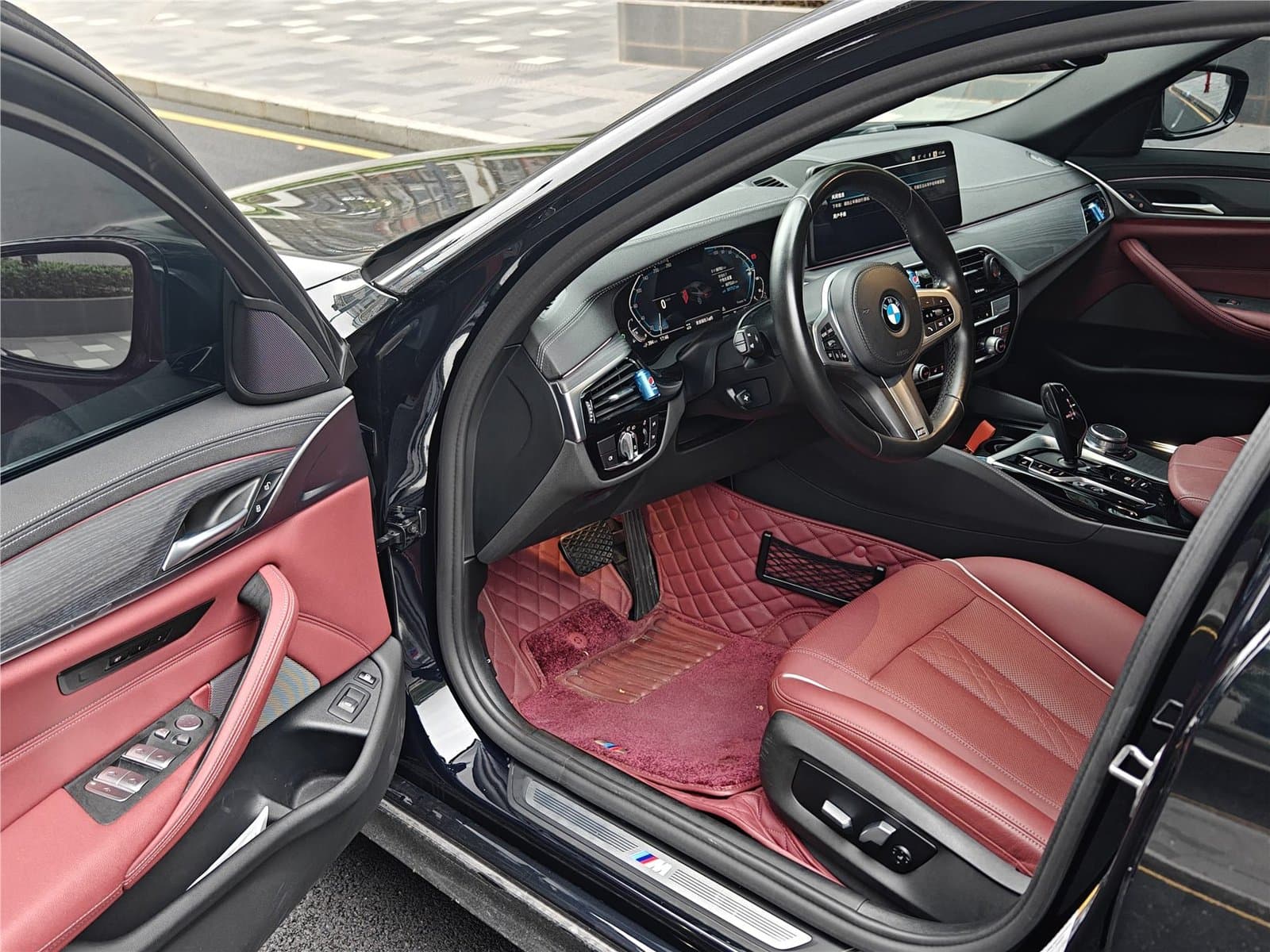 2021 BMW 5 Series PHEV Facelift 535Le M Used Car gallery