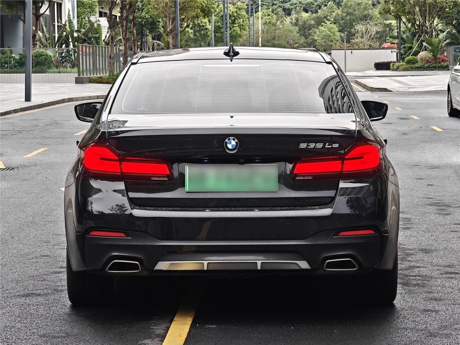 2021 BMW 5 Series PHEV Facelift 535Le M Used Car gallery