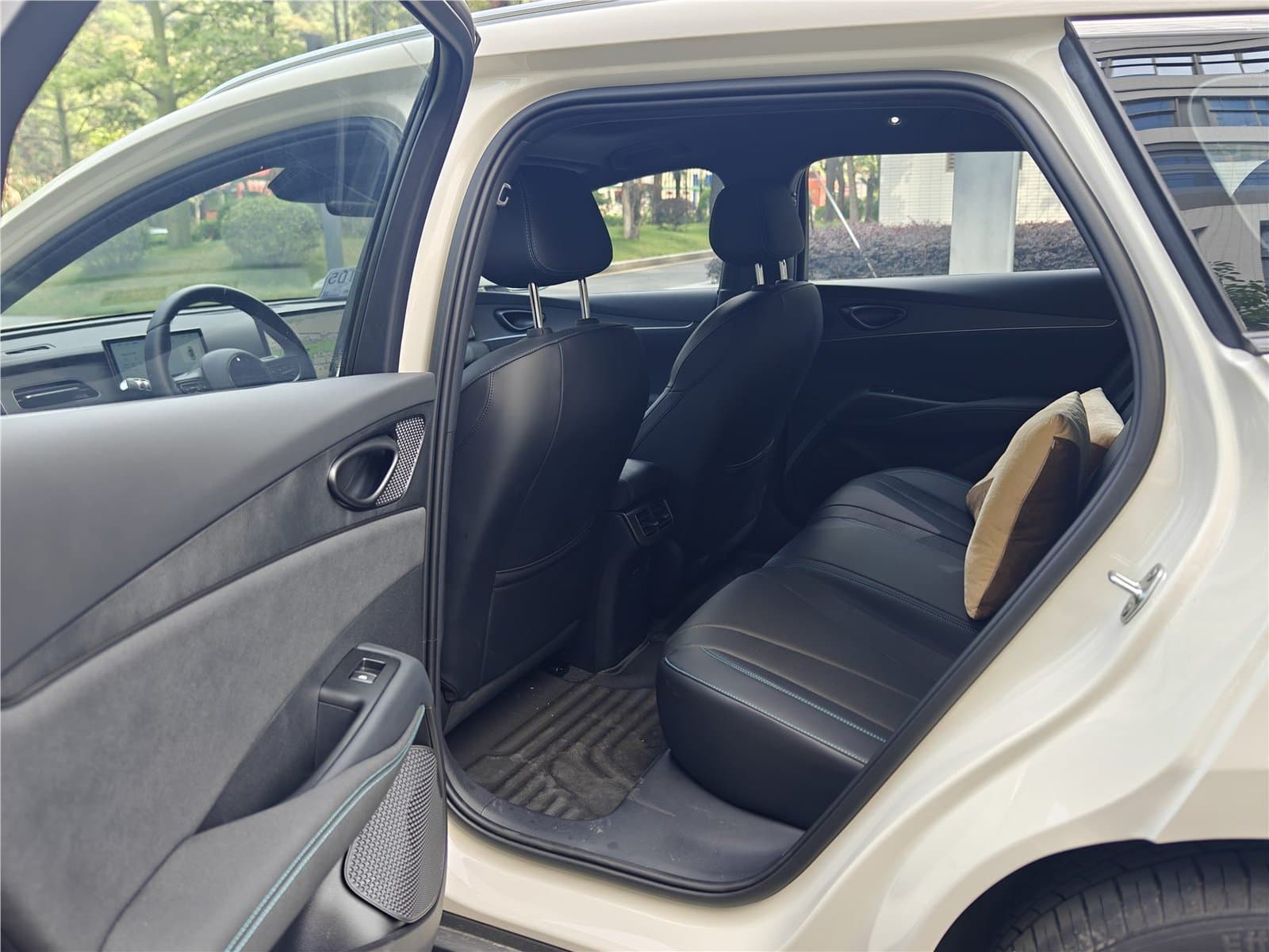 2025 BYD Seal 06 DM-i Touring DM-i 150KM Used Car gallery