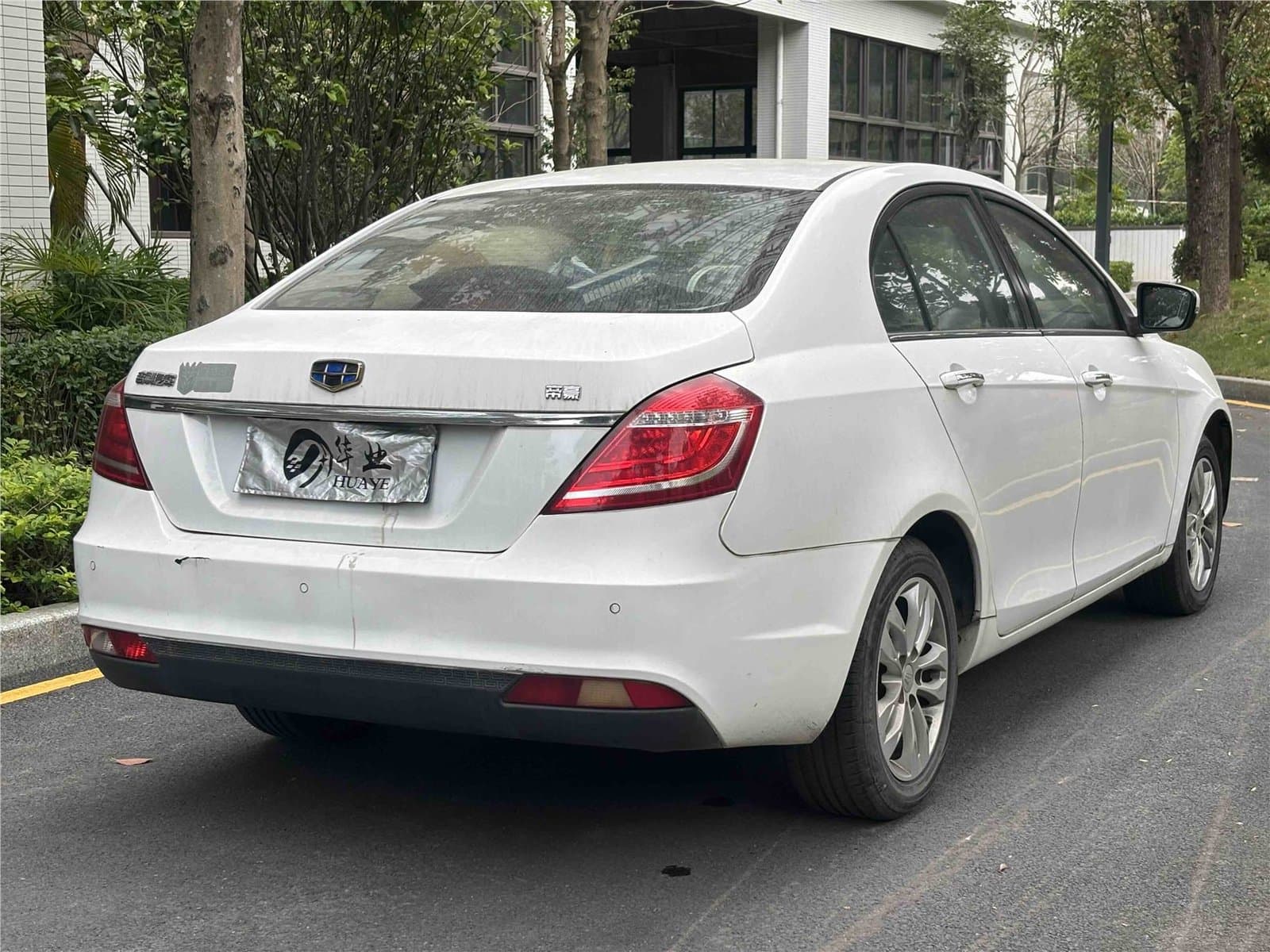 2016 Geely Emgrand 1.5L Manual Used Car gallery