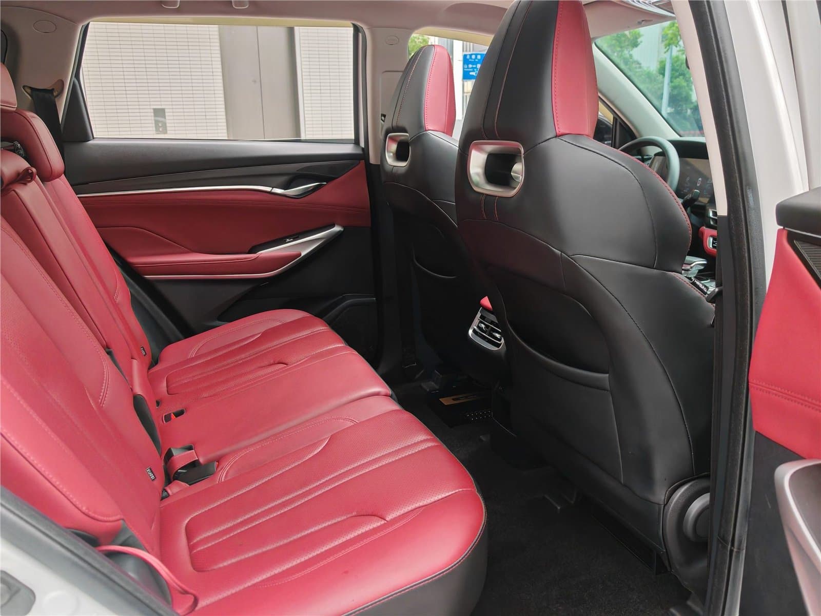 2021 Changan CS75 PLUS 2.0T Automatic Used Car gallery