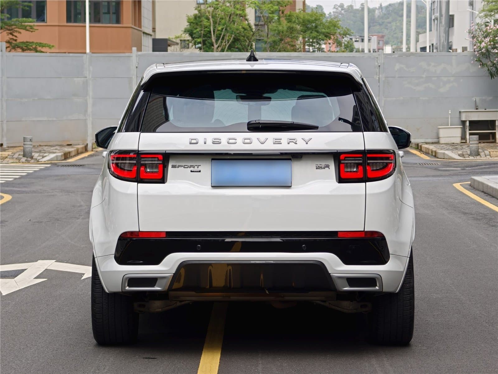2022 Land Rover Discovery Sport 249PS R-Dynamic S 5 Used Car gallery