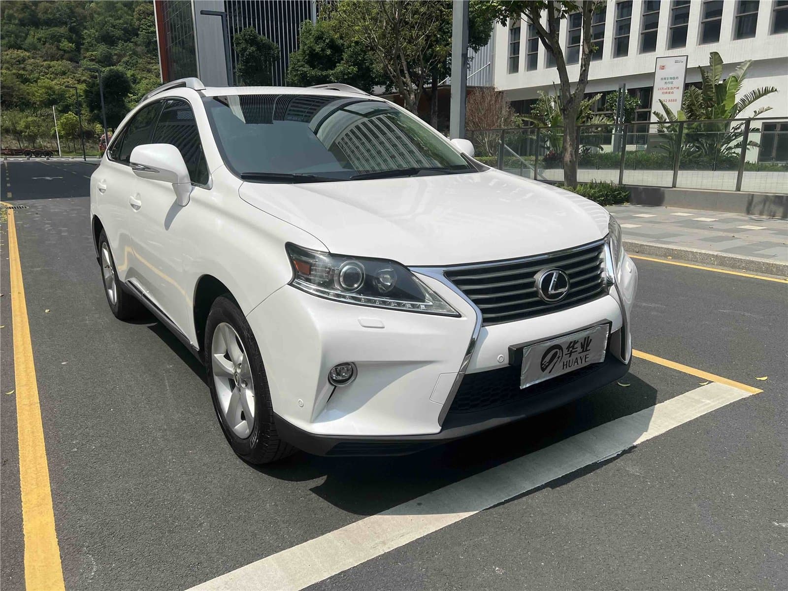 2013 Lexus RX Classic RX 270 Used Car gallery
