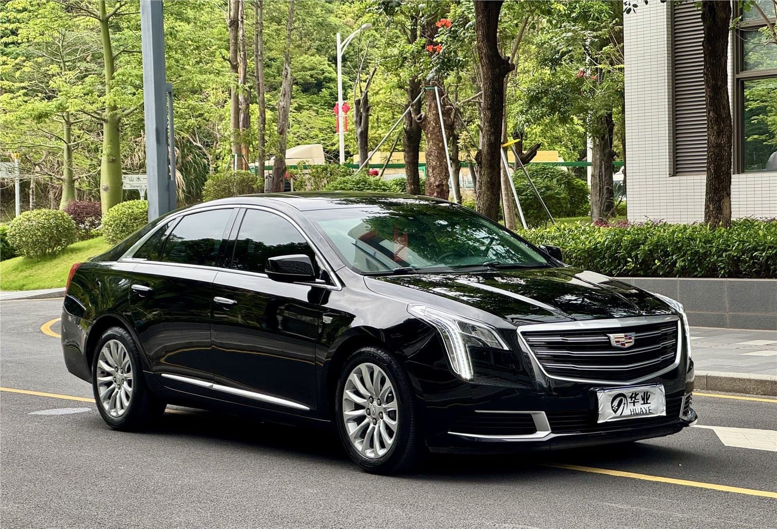 2018 Cadillac XTS 28T Used Car gallery