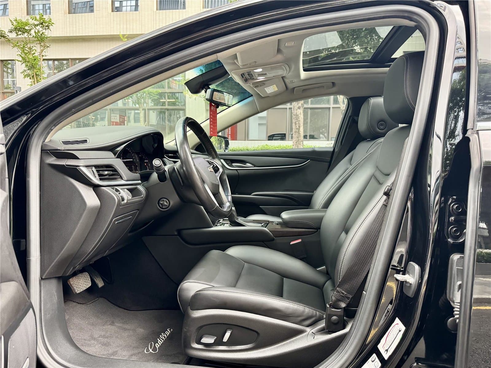 2018 Cadillac XTS 28T Used Car gallery